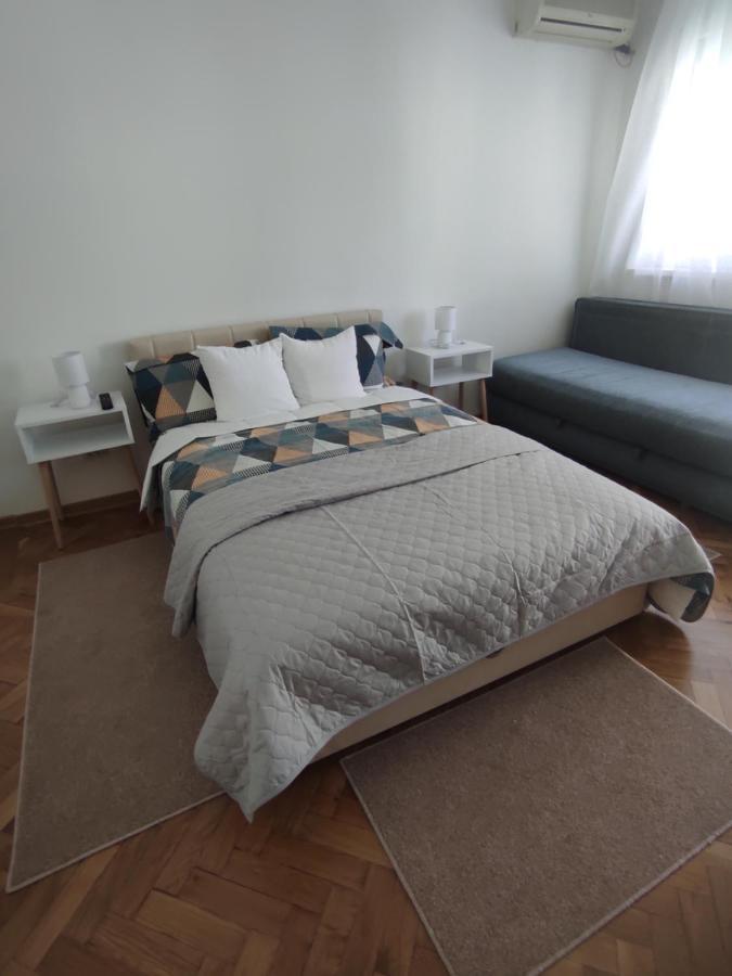 Apartman Nicolas 贝尔格莱德 外观 照片